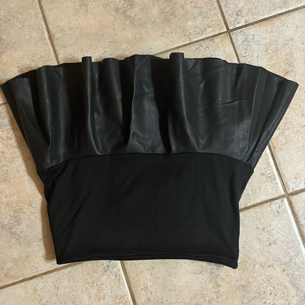 ASOS Faux Stretch Leather Peplum Mini Skirt - Picture 2 of 3